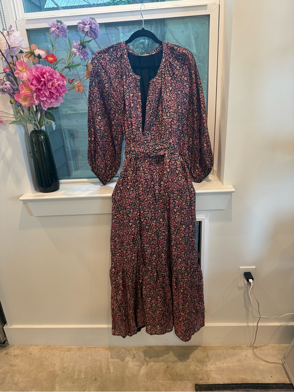 Tuckernuck 100 percent Silk Dress with Tie